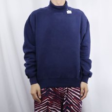 画像2: 90's RUSSELL ATHLETIC USA製 前V タートルネック 無地スウェット NAVY M (2)