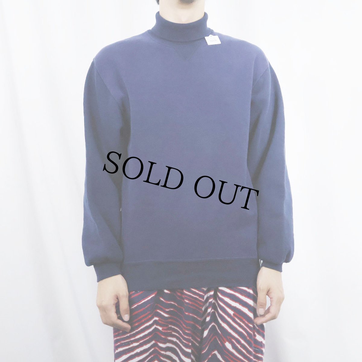 画像2: 90's RUSSELL ATHLETIC USA製 前V タートルネック 2トーン スウェット NAVY M (2)