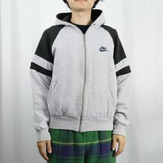 画像2: 90's NIKE 銀タグ ロゴ刺繍 ラグランスウェットジップパーカー M (2)
