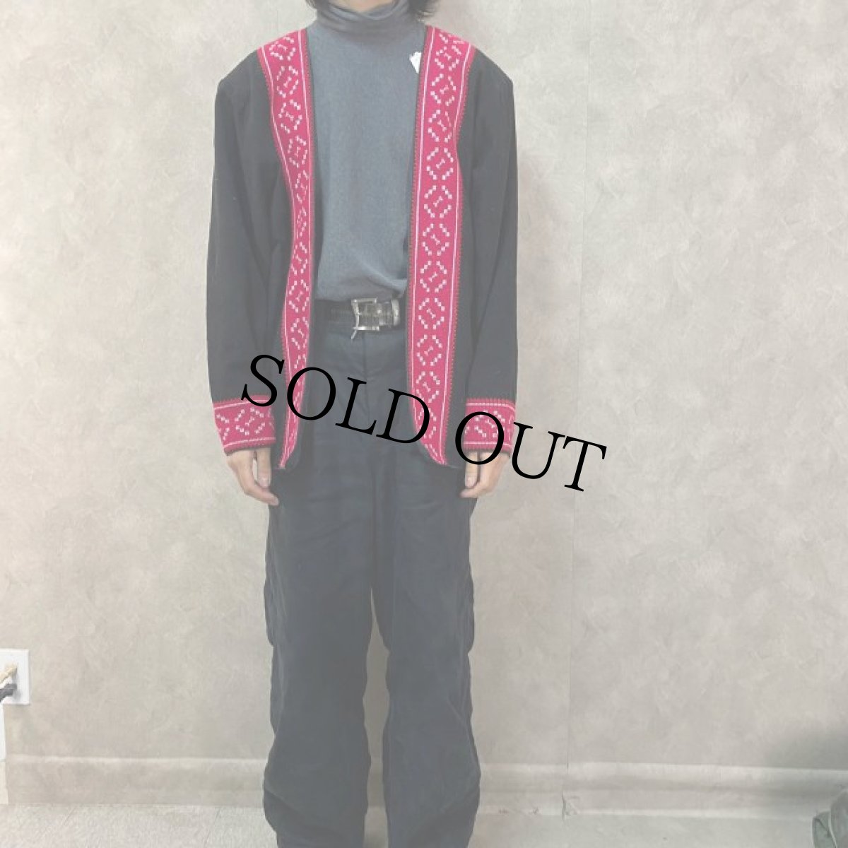 画像5: モン族 刺繍ガウン (5)