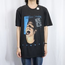画像2: 80's New Kids On The Block "DANNY" ボーイズバンドメンバープリントTシャツ BLACK  (2)