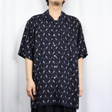画像2: 90's POLO Ralph Lauren フラミンゴ柄 レーヨンオープンカラーシャツ NAVY M (2)