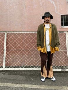 画像2: STRANGE TRIP 2021AW "MIX MOHAIR CARDIGAN" KHAKI×CAMEL 【L】 (2)