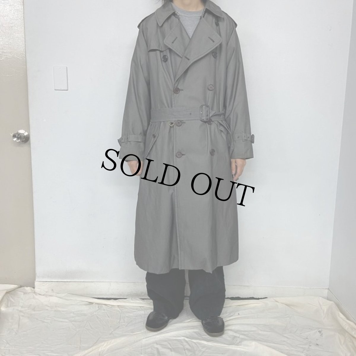 画像4: 80's〜 Burberrys ENGLAND製 ライナー付き 一枚袖トレンチコート (4)