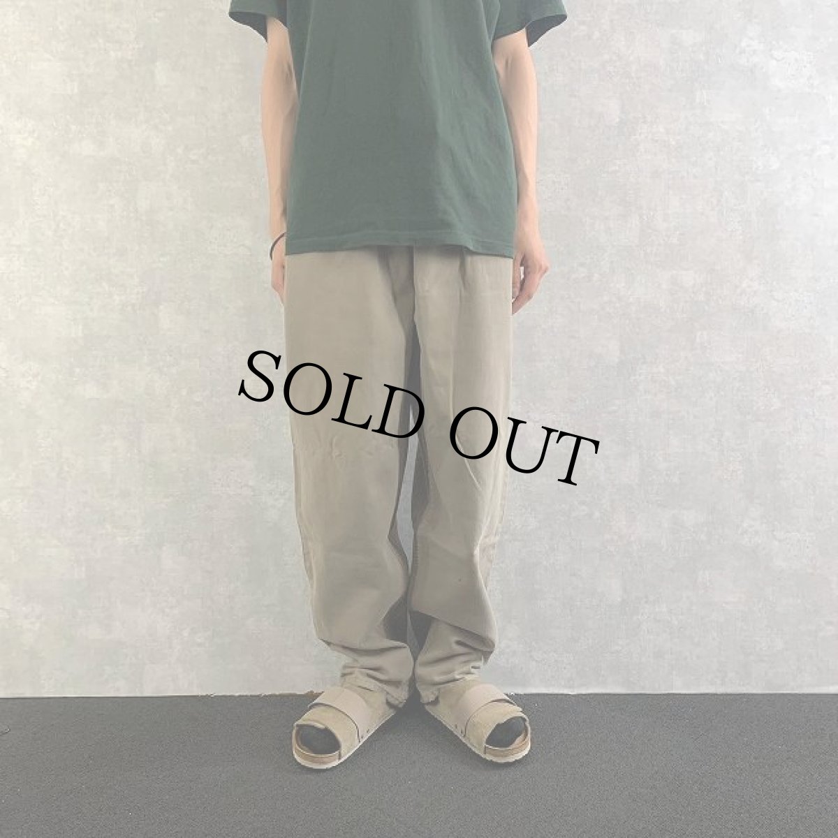 画像2: 90's Levi's SILVER TAB "BAGGY" USA製 コットンツイルパンツ W35 (2)