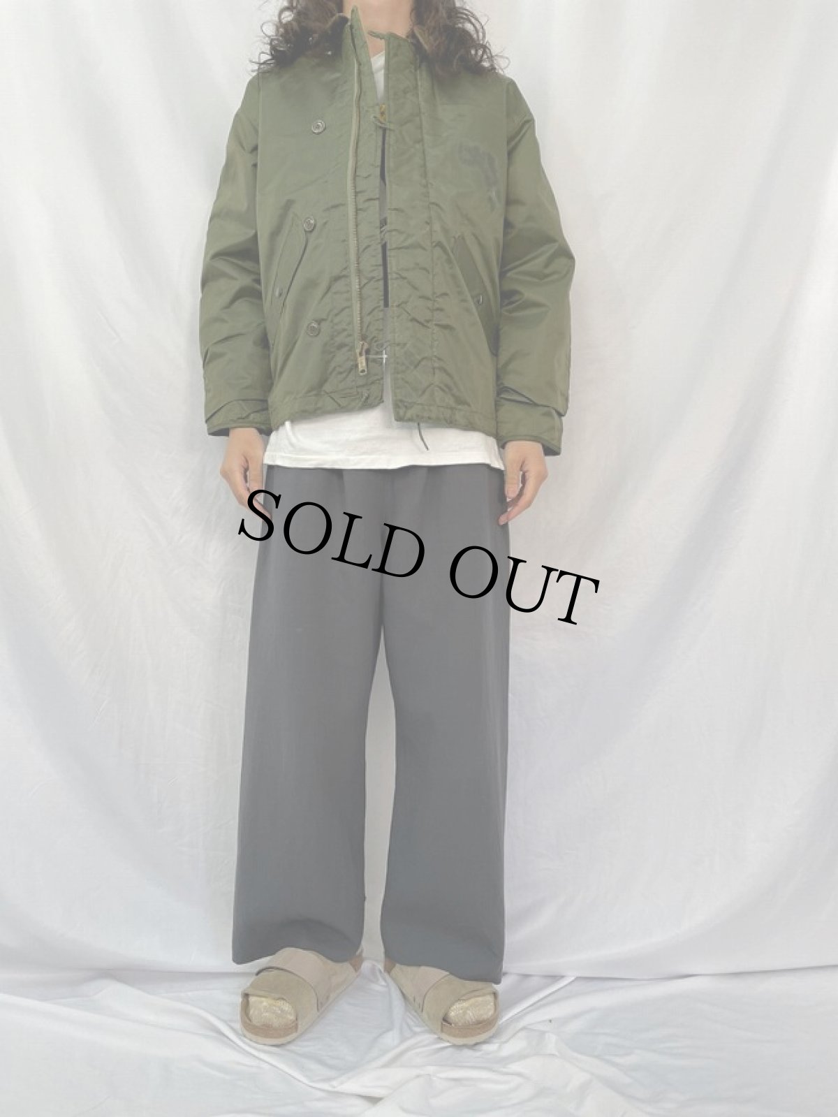 画像2: 80's U.S.NAVY A-1 Extreme Cold Weather Impermeable ナイロンデッキジャケット SMALL (2)