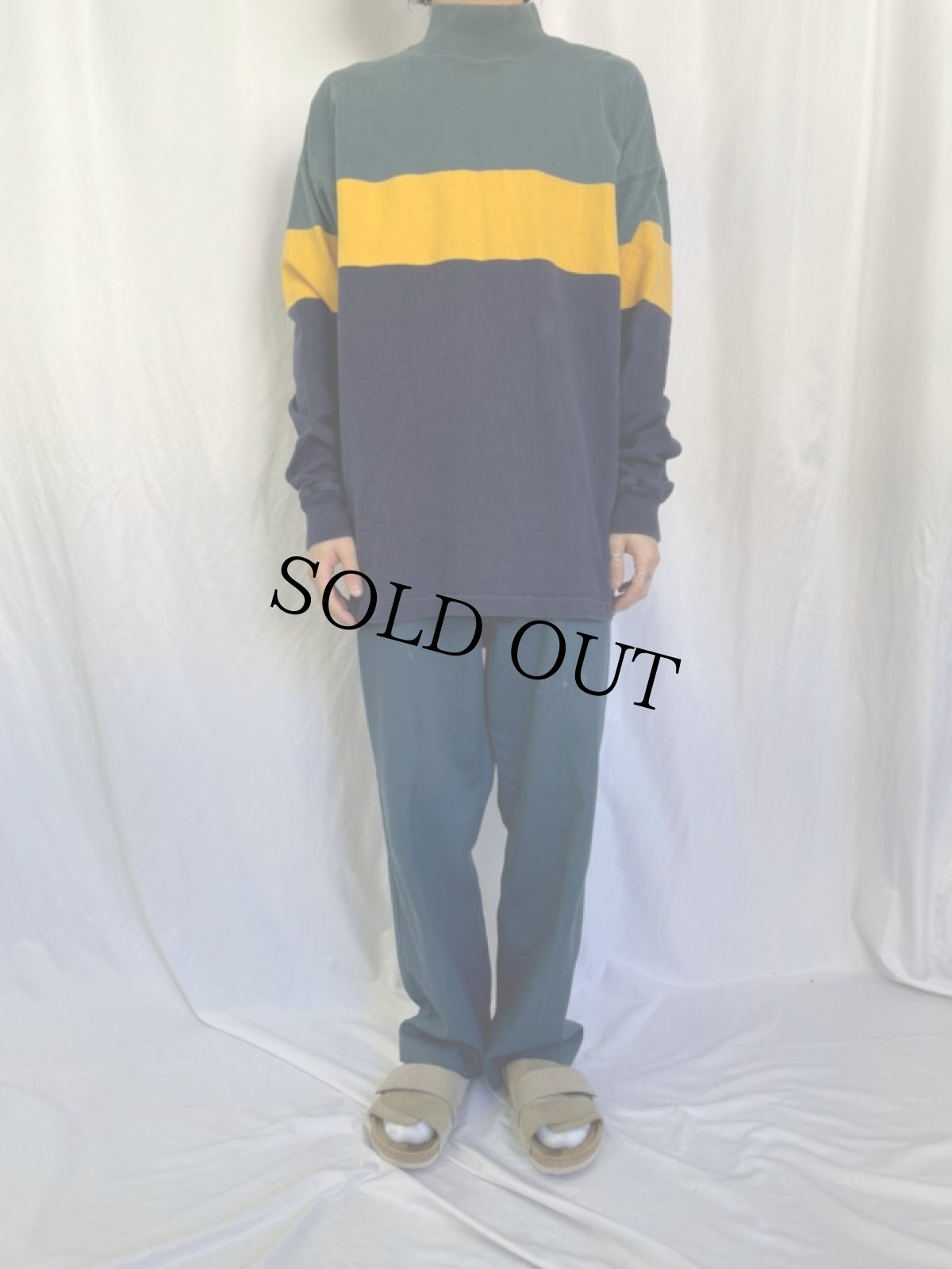 画像2: 80's〜 L.L.Bean USA製 マルチボーダー柄 ハイネックスウェット XL (2)