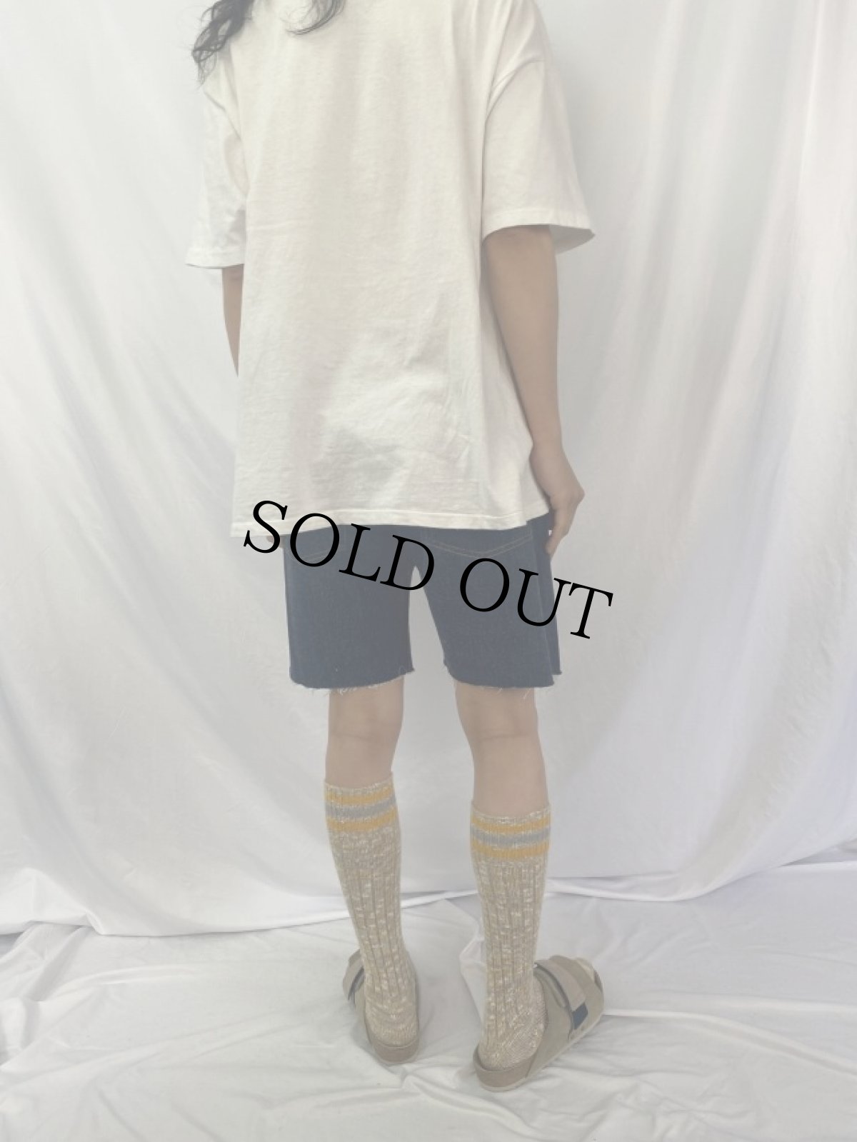 画像4: 60〜70's LEVI'S 501 BIGE カットオフデニムパンツ W31 (4)