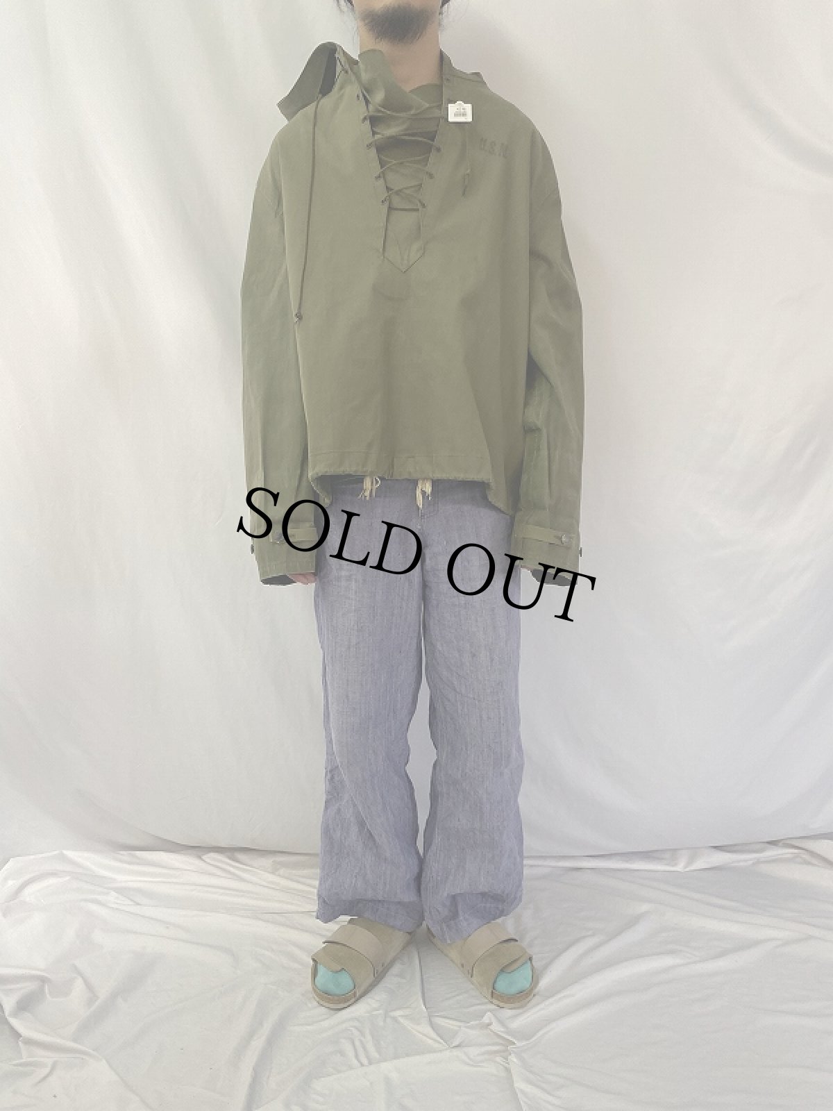 画像2: 40's U.S.NAVY デッキレインパーカー ステンシル入り (2)