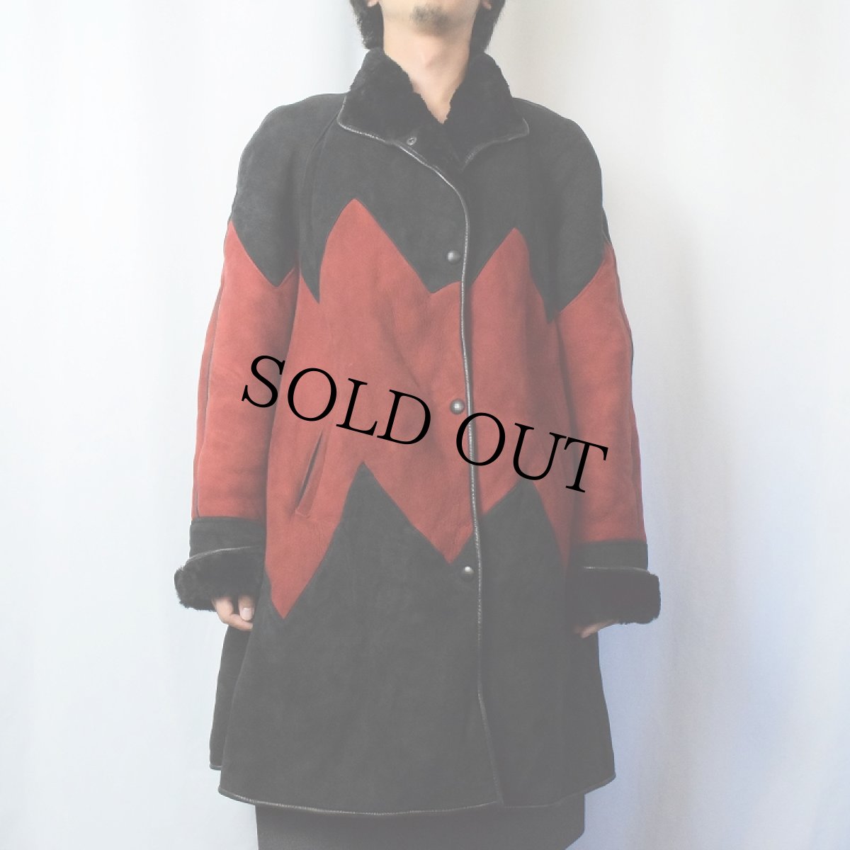 画像2: 70〜80's Francesco rizzi 切り替えデザインムートンコート  (2)