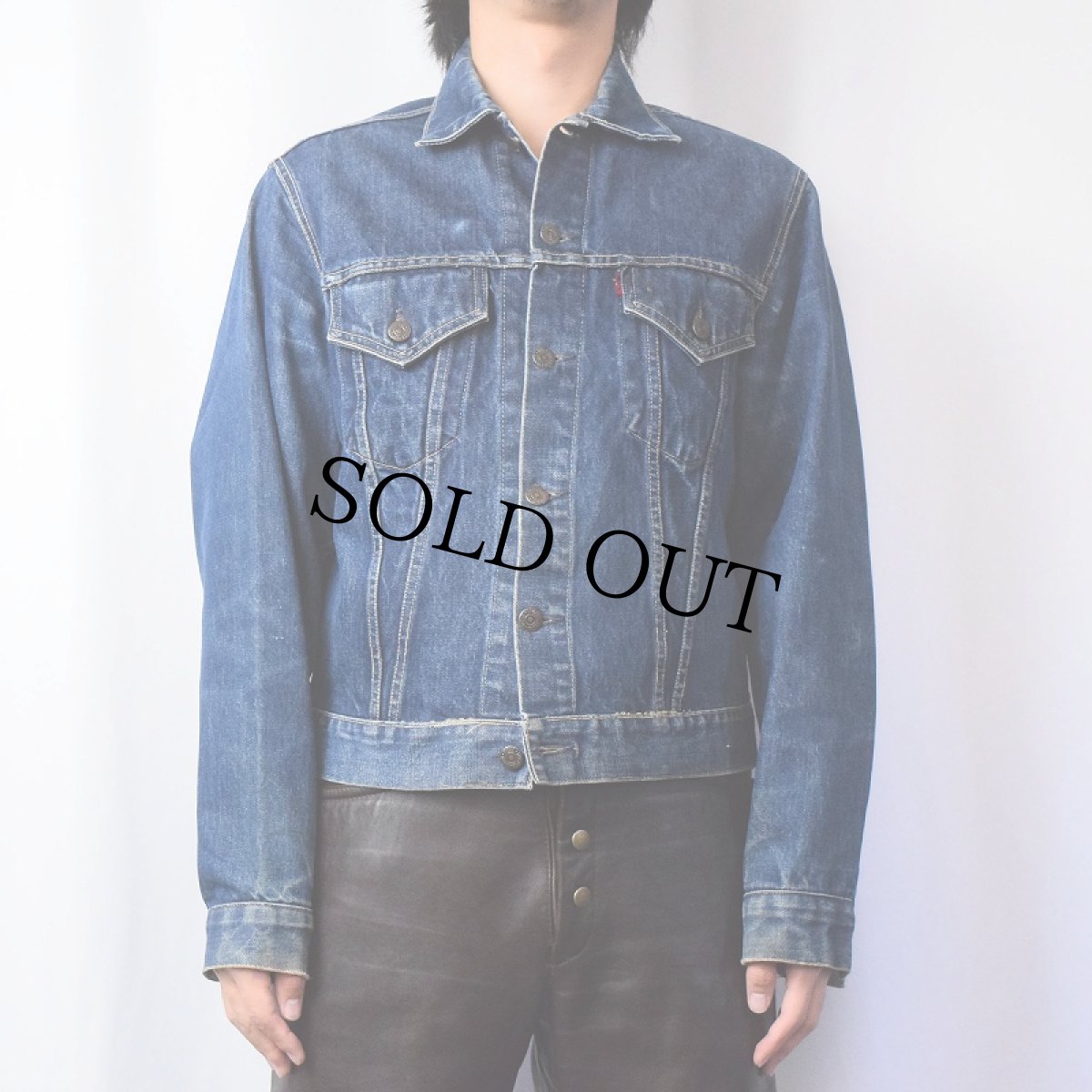 画像2: 60's LEVI'S 557 BIGE 3rd デニムジャケット (2)