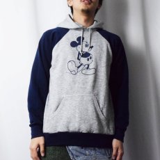 画像2: 80's Disney CASUALS ”MICKEY MOUSE” キャラクタープリントラグランスウェット L (2)