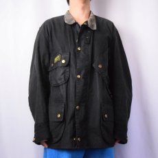 画像2: 90's Barbour ENGLAND製 "INTERNATIONAL SUIT" オイルドジャケット 3ワラント BLACK (2)