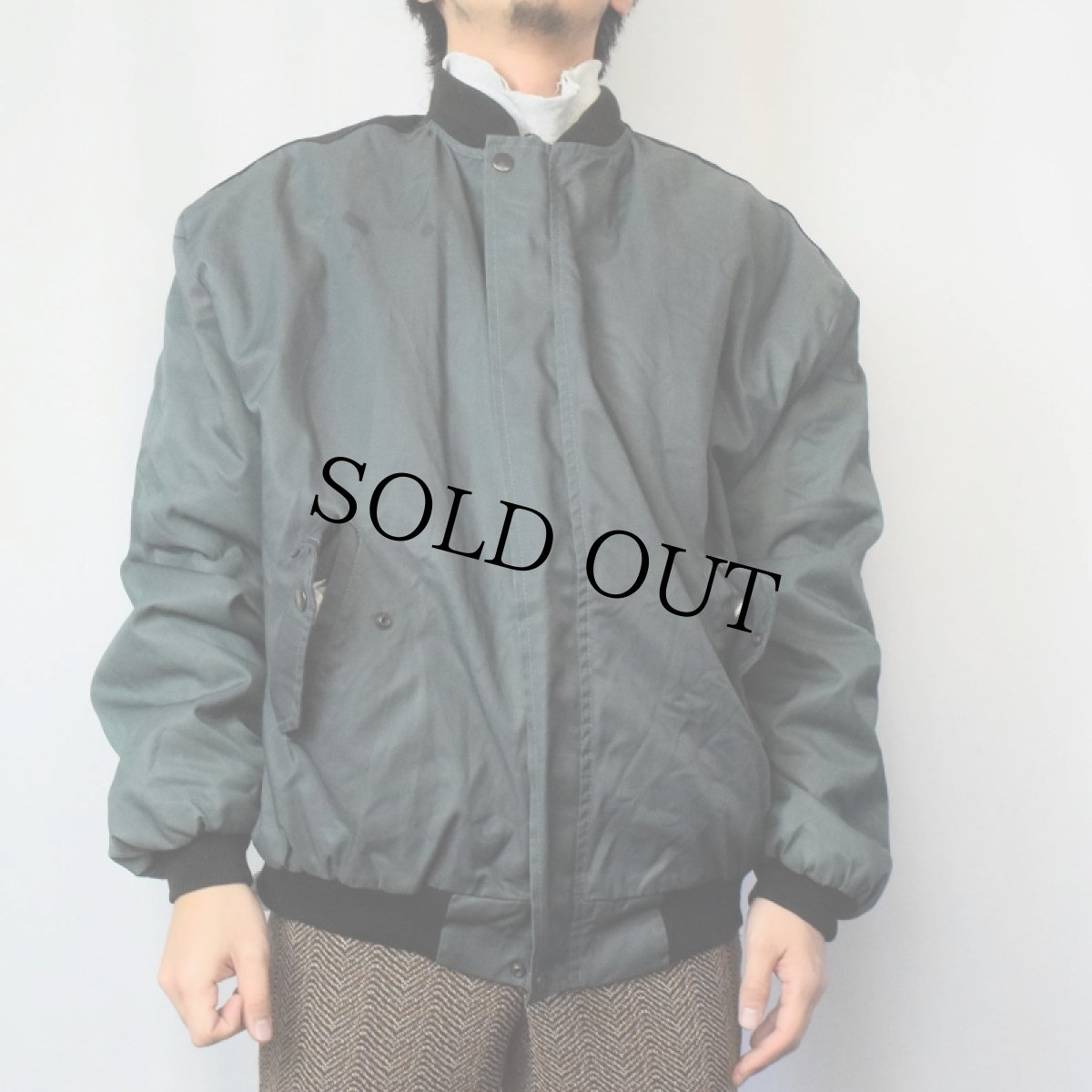 画像2: ミリタリータイプ 中綿入り ナイロンワークジャケット  (2)