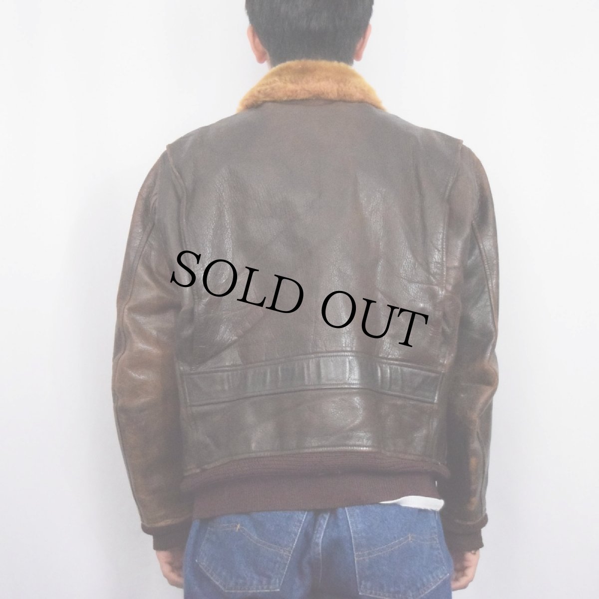 画像3: 40's U.S.NAVY M-422A "138th Attack Squadron" パッチ付きレザーフライトジャケット (3)