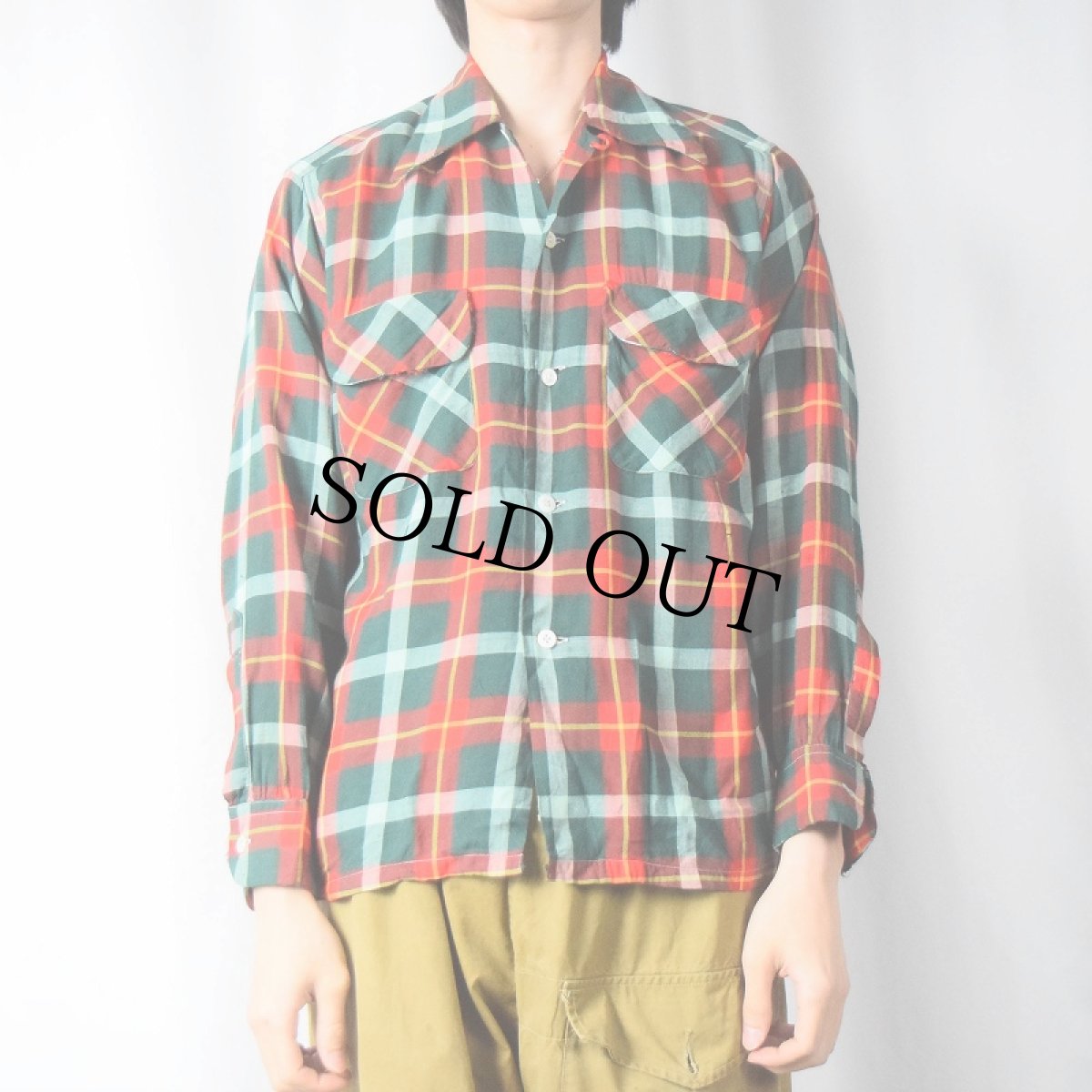 画像2: 40〜50's TEXTRON チェック柄 レーヨンオープンカラーシャツ M (2)