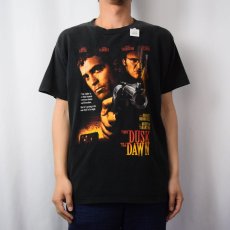 画像2: From Dusk Till Dawn ホラーアクション映画プリントTシャツ  (2)