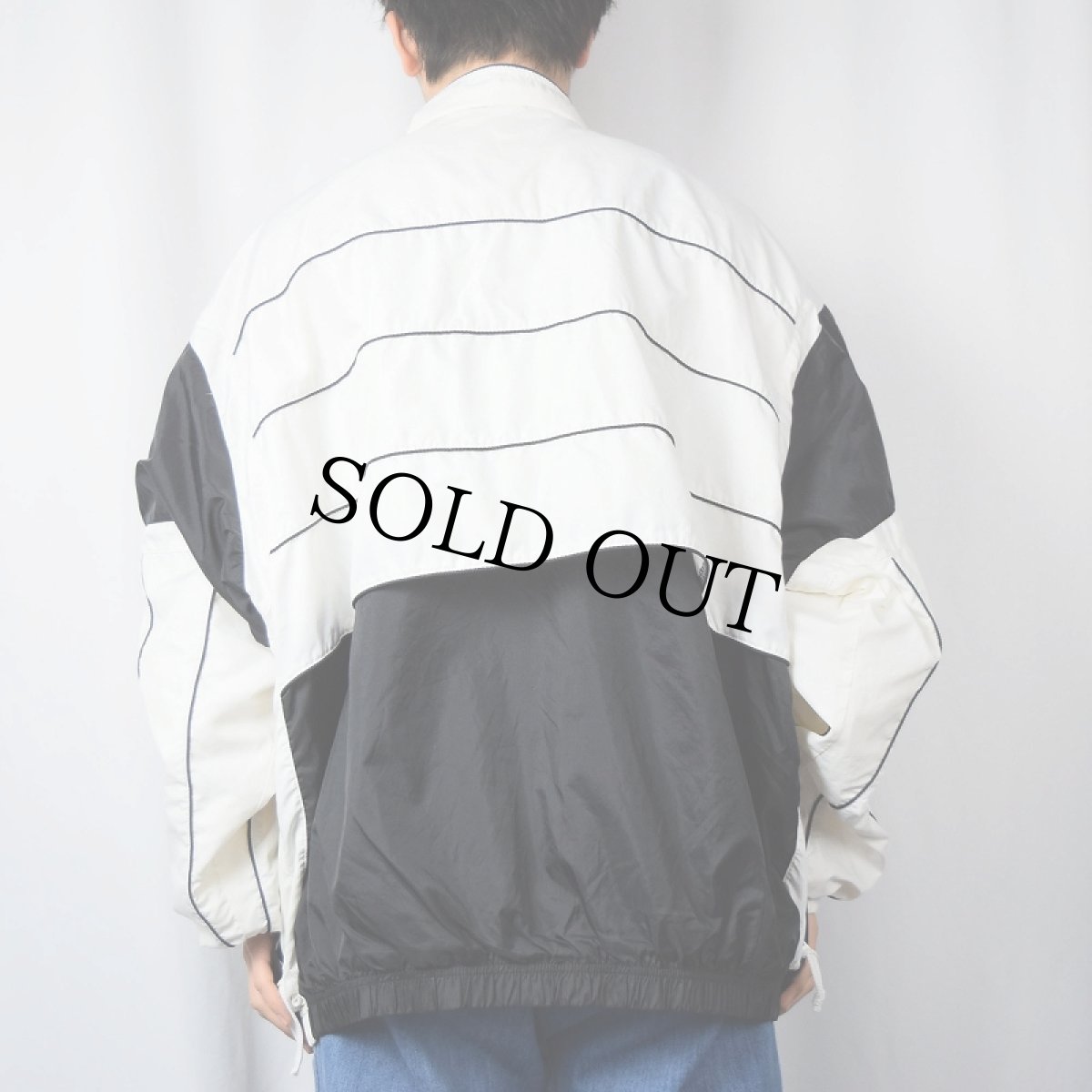 画像4: NIKE ロゴ刺繍 切り替えデザイン ナイロンジャケット L (4)