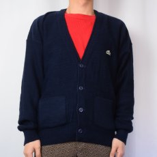 画像2: 70〜80's CHEMISE LACOSTE FRANCE製 ロゴ刺繍ニットカーディガン NAVY  (2)