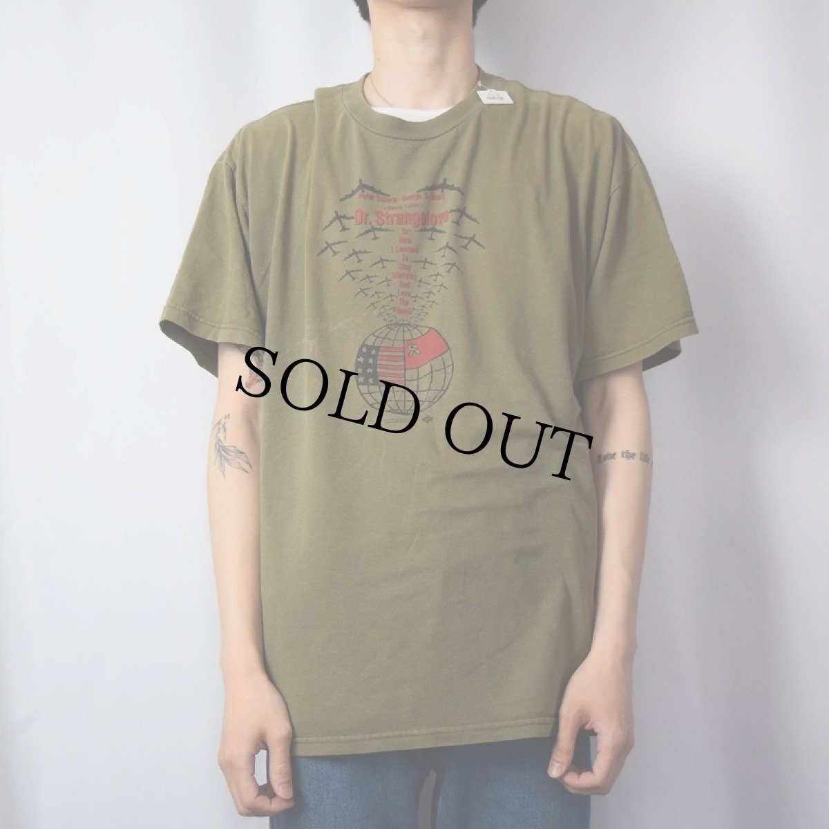 画像2: Dr. Strangelove or: How I Learned to Stop Worrying and Love the Bomb ブラックコメディ映画プリントTシャツ XL (2)