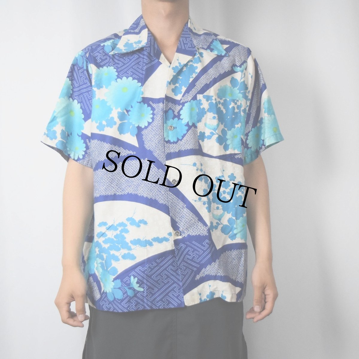 画像2: 【SALE】 70's ISLAND FASHION HAWAII製 和柄 コットンアロハシャツ M (2)