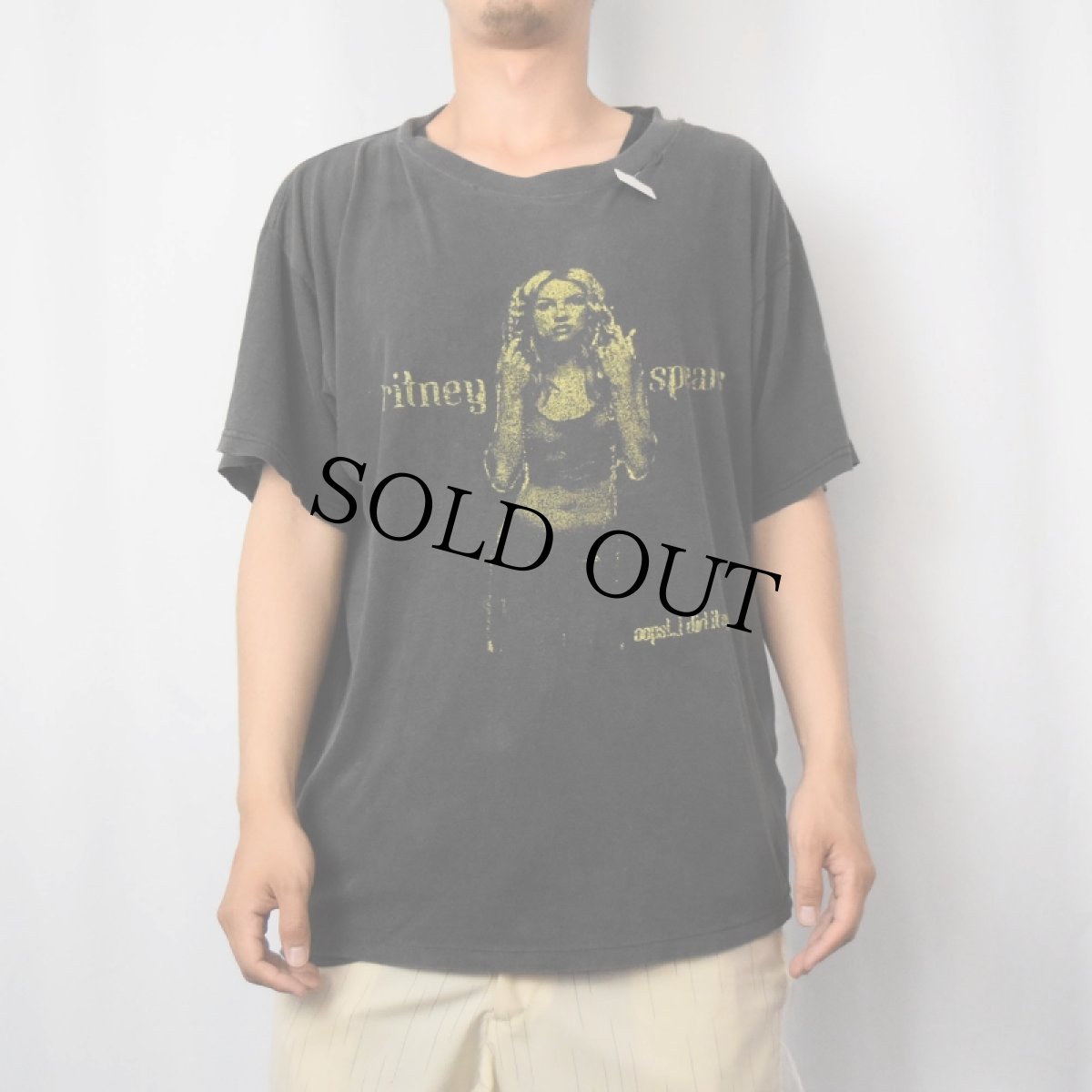 画像3: 2000's Britney Spears "oops i did it again tour" ミュージシャンツアーTシャツ (3)