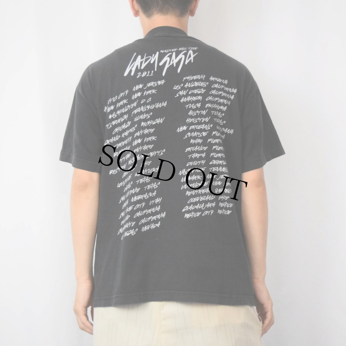 画像4: 2011 LADY GAGA "BORN THIS WAY" ミュージシャンツアーTシャツ L (4)