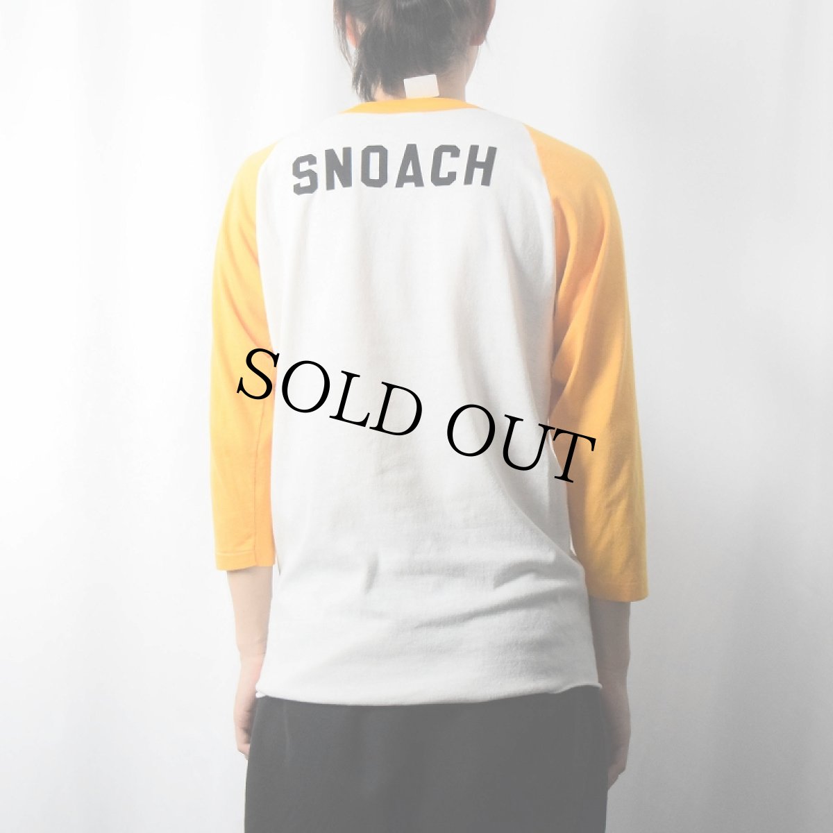 画像4: 70〜80's sportswear USA製 "SECTION 81 CHAMPS" フロッキープリントラグランTシャツ L (4)