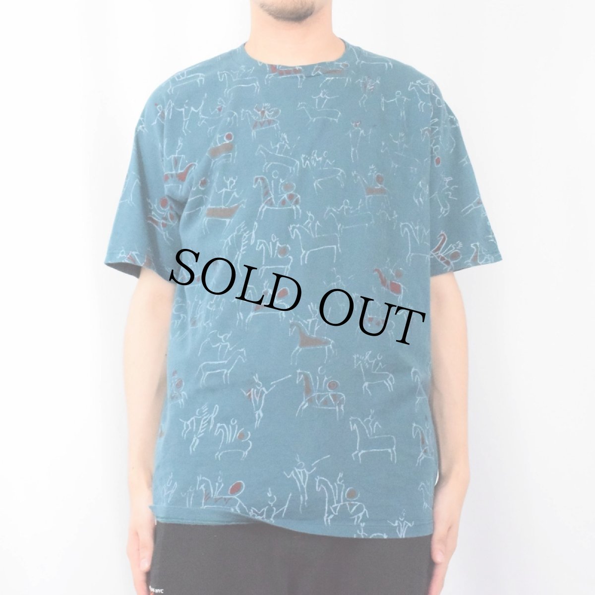 画像3: 90's Baffalo アート総柄Tシャツ L (3)