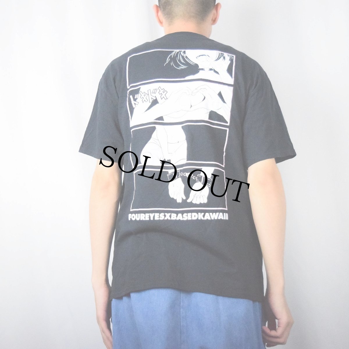画像4: FOUREYES × BASEDKAWAII アニメキャラクタープリントTシャツ L (4)