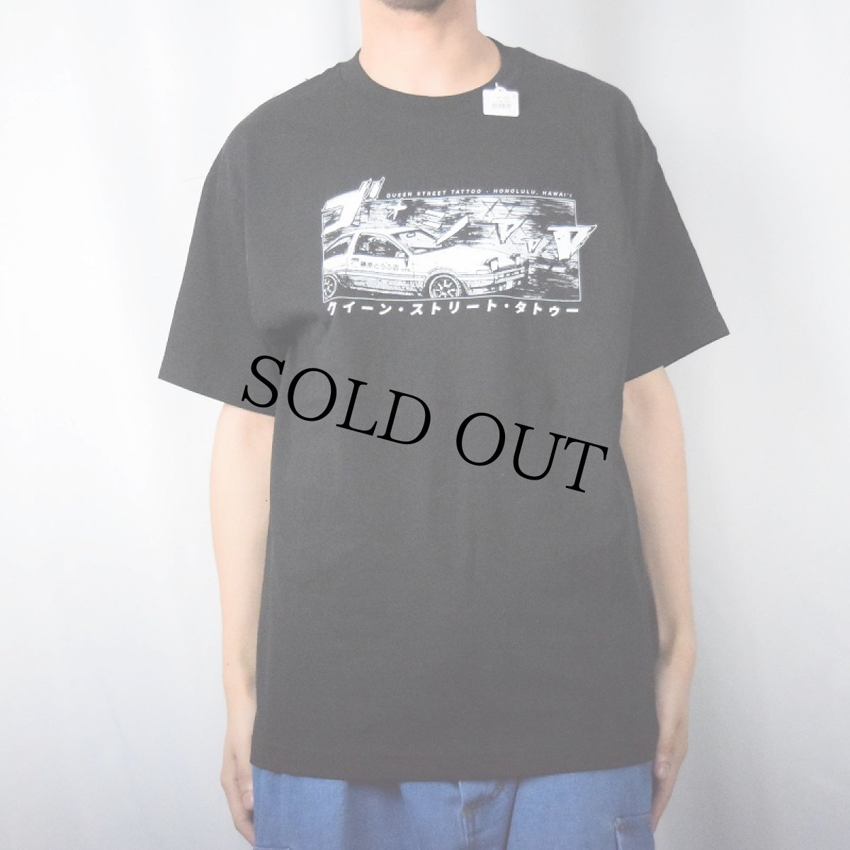 画像2: 2000's  "クイーンストリートタトゥー" 頭文字Dパロディ プリント Tシャツ BLACK (2)