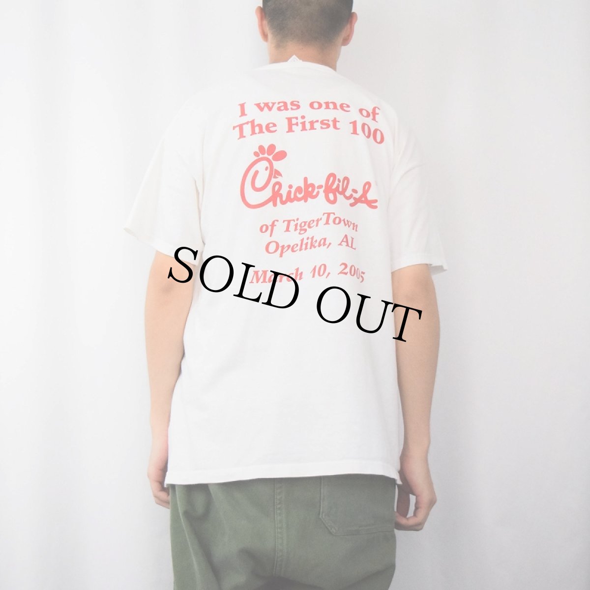 画像4: Chick-fil-A "REEL WINNERS EAT CHIKIN" ファーストフードチェーン プリントTシャツ XL (4)