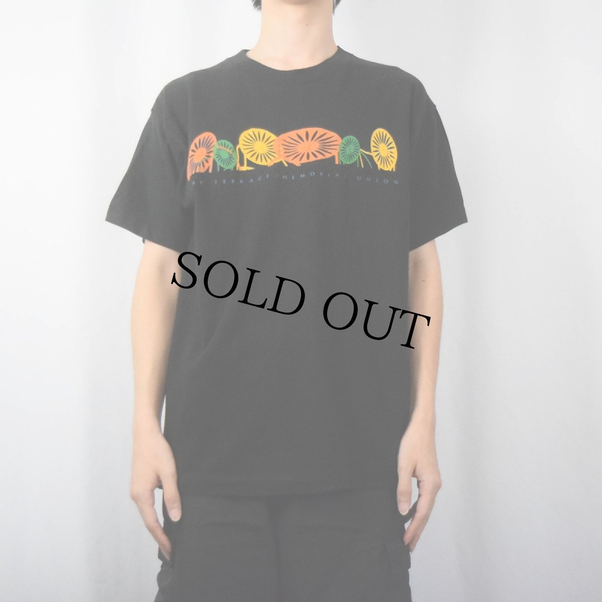 画像2: 90's THE TERRAC / MEMORIAL UNION レストランプリントTシャツ BLACK L (2)