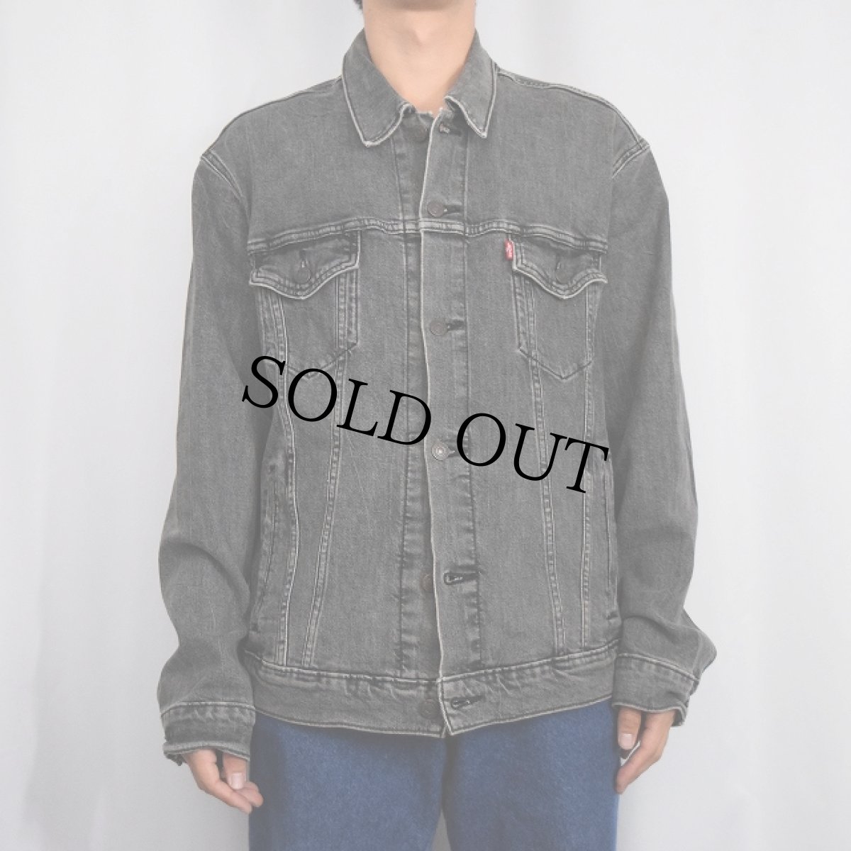 画像2: 2000's Levi's ブラックデニムジャケット L (2)