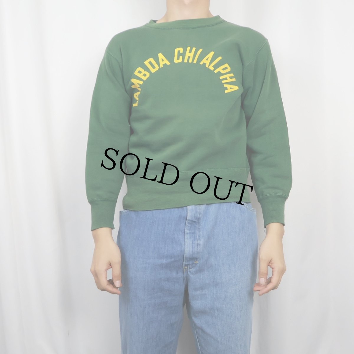 画像2: 50's "LAMBDA CHIALPHA" フロッキープリント ラグランスウェット (2)