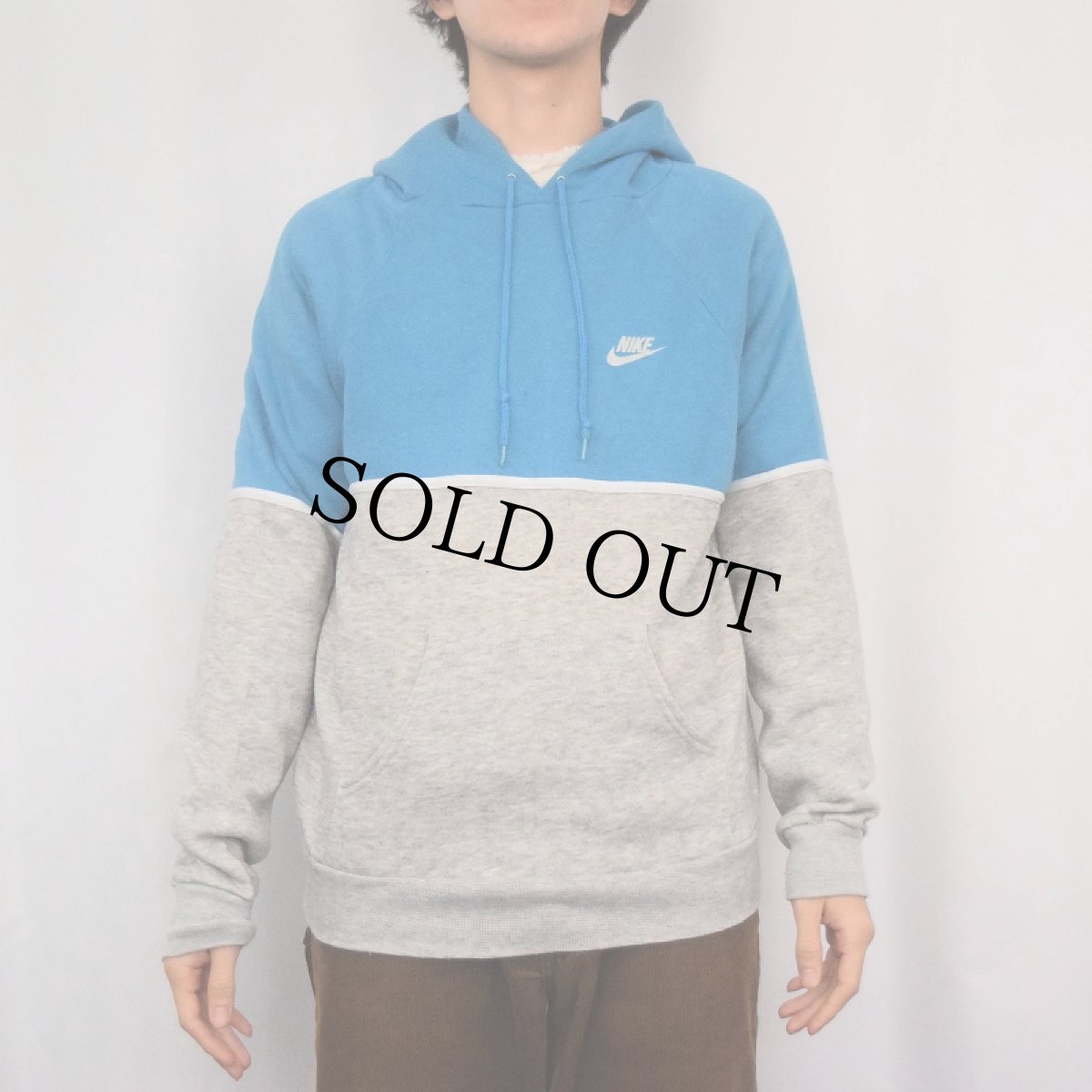 画像2: 80's NIKE 紺タグ フロッキープリント 切り替えデザイン スウェットフーディー L (2)