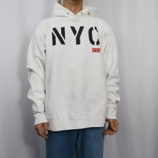 画像2: 90's DKNY JEANS REVERSE WEAVE TYPE "NYC DKNY" プリントスウェットフーディー (2)
