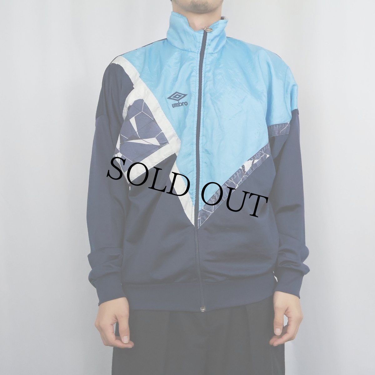 画像2: 80〜90's UMBRO 切り替えデザイン ジップジャケット M (2)