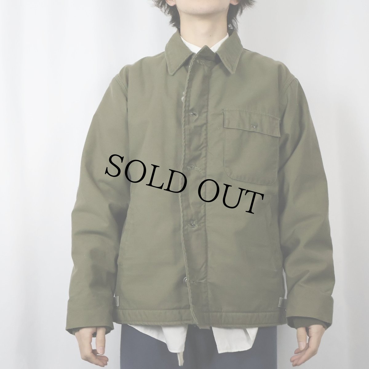 画像2: 80's U.S.NAVY A-2 デッキジャケット MEDIUM (2)