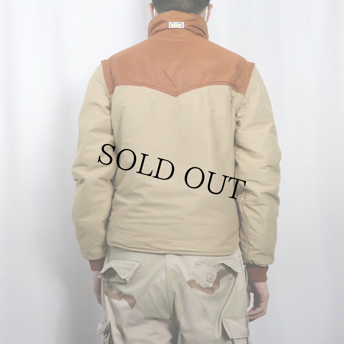 画像4: 〜80's USA製 中綿入り 2WAYデザイン ドッキング ウエスタンコーデュロイジャケット M (4)