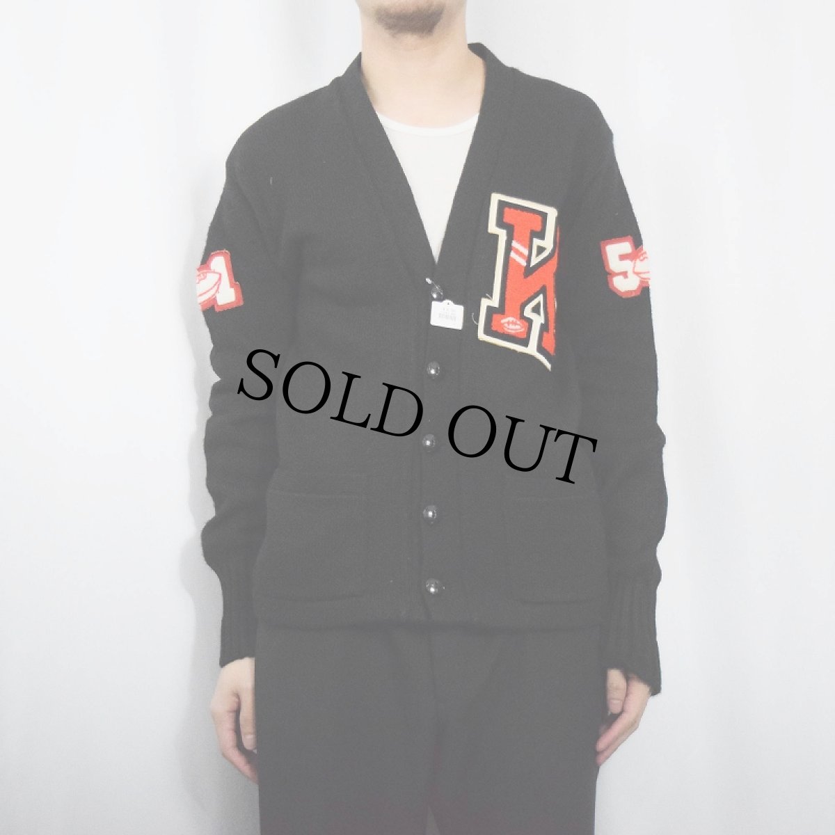 画像2: 70's MIAMI KNITTING MILLS アクリル レタードニットカーディガン BLACK (2)