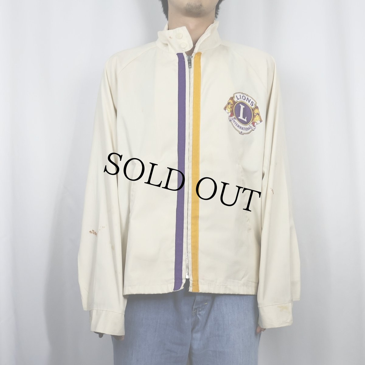 画像2: 70's〜 SPORTSMASTER "LIONS INTERNATIONAL" ロゴプリントスイングトップ XL (2)