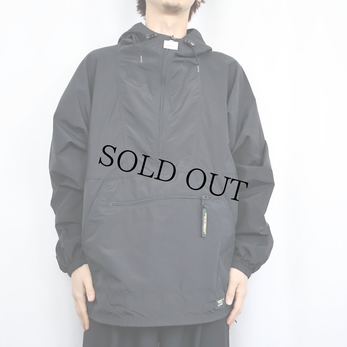 画像2: 80's L.L.Bean ナイロンアノラックパーカー BLACK L (2)