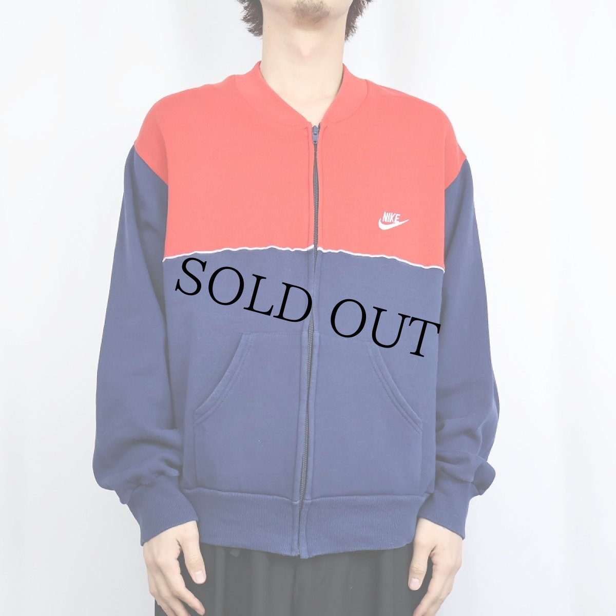 画像2: 90's NIKE 銀タグ USA製 ロゴ刺繍 スウェットジップジャケット XL (2)