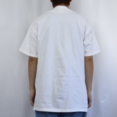 画像3: Daffy Duck "AT HITHHTANT" キャラクタープリントTシャツ L (3)