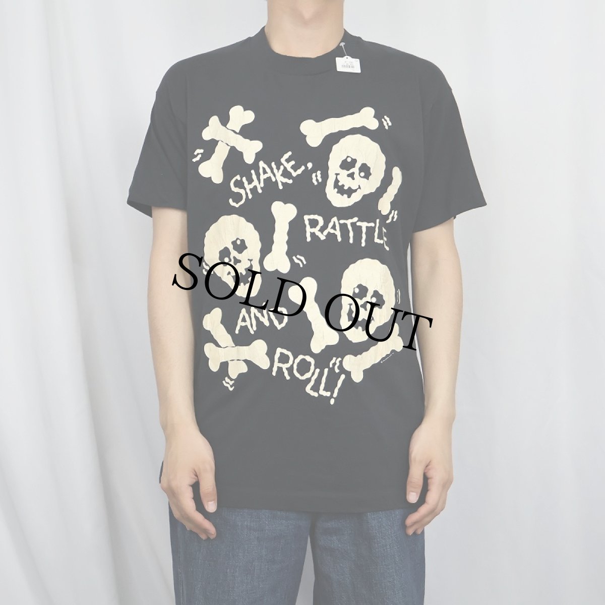 画像2: 80's USA製 "SHAKE RATTLE AND ROLL!" スカルプリントTシャツ BLACK XL (2)