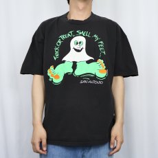 画像2: 90〜2000's USA製 "TRICK OR TREAT SMELL MY FEET..." ファニーイラストプリントTシャツ BLACK XL (2)