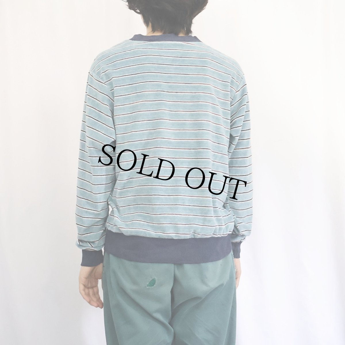 画像3: 〜90's ROYAL PLUSH USA製 マルチボーダー柄 Vネック ベロアロンT L (3)