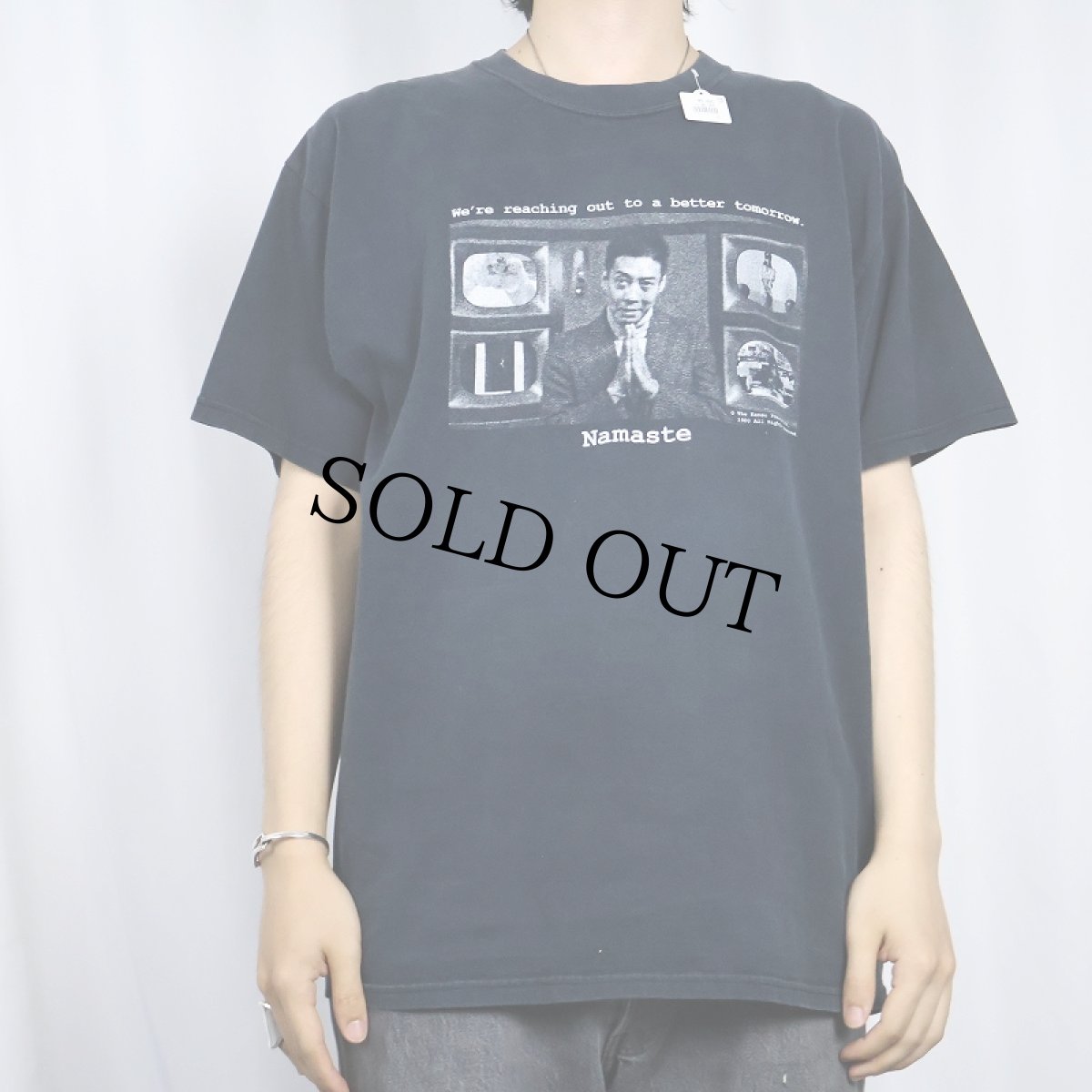 画像2: 2000's LOST "Namaste" テレビドラマプリントTシャツ L (2)