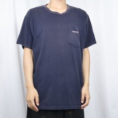 画像2: 90's POLO SPORT Ralph Lauren CANADA製 ロゴプリント ポケットTシャツ NAVY M (2)